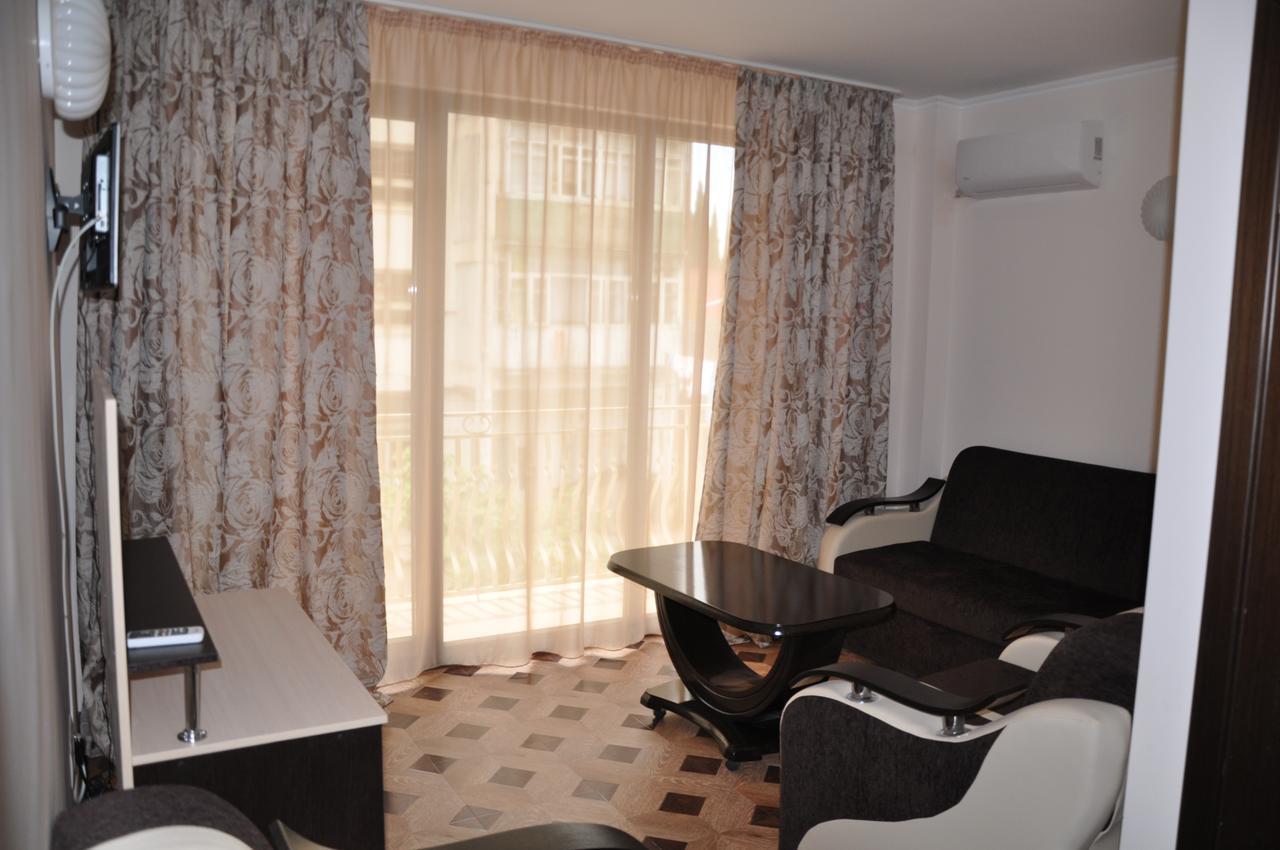 Mini Hotel Lidia New Athos Extérieur photo
