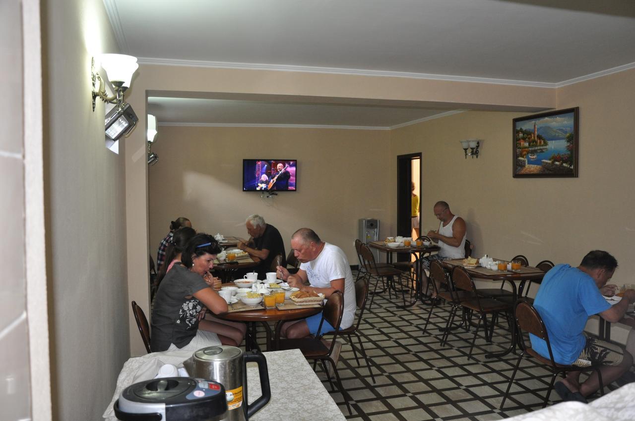 Mini Hotel Lidia New Athos Extérieur photo